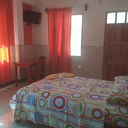 روريناباكيه Hotel Tacuaral المظهر الخارجي الصورة