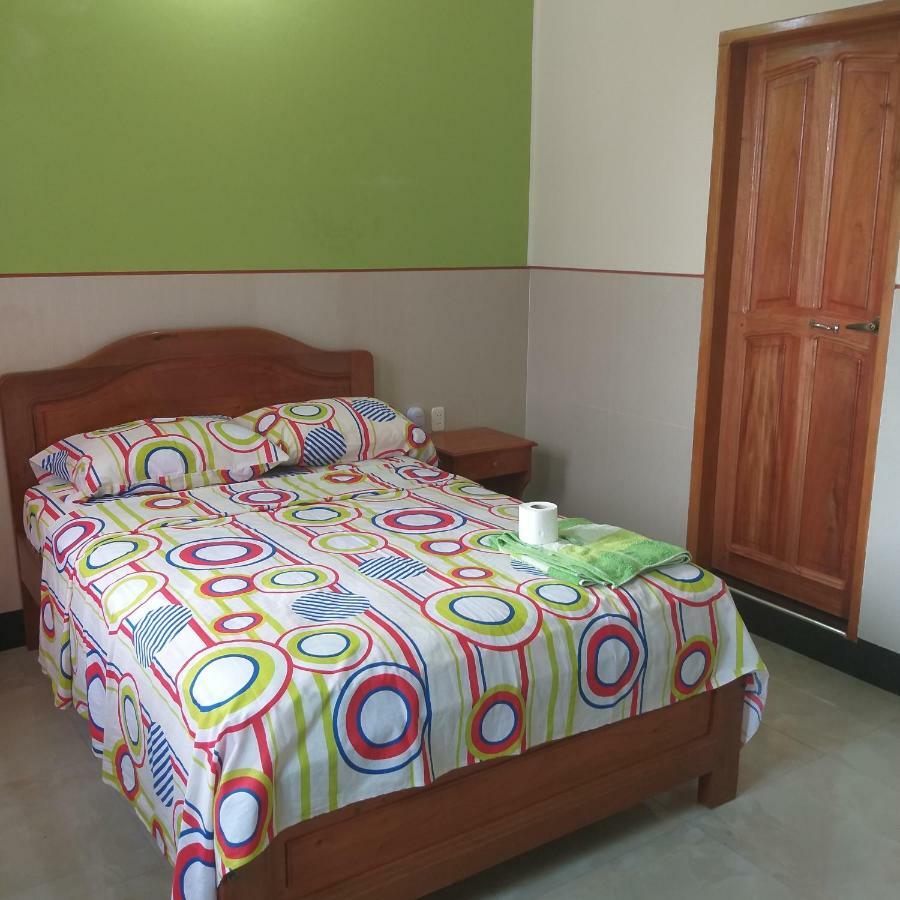 روريناباكيه Hotel Tacuaral المظهر الخارجي الصورة